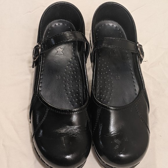 SOLD - Dansko Mary Jane Clogs Black Strap size 7.5 - Picture 2 of 9